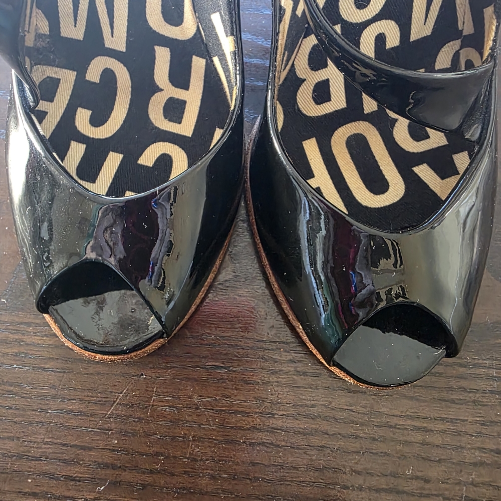 Marc by Marc Jacobs Black Patent Leather Mary Jane Flats - Picture 5 of 7